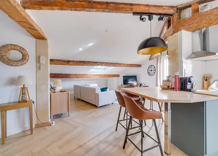 Renovated Apartman *