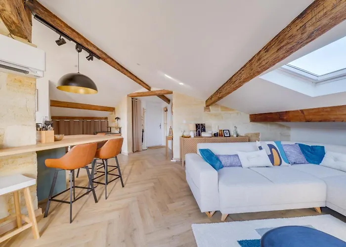 Renovated Apartman Bordeaux